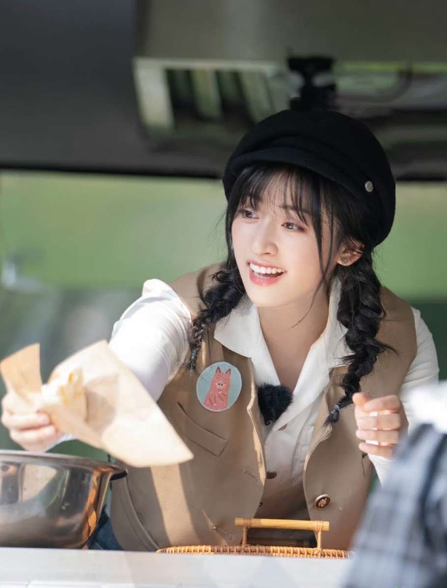 Shen Yue Pens Open Letter as 'Joyful Grownups' Wraps Season