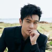 Huang Xiaoming