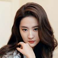 Liu Yifei (Crystal Liu)