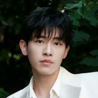 Xin Yunlai