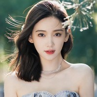 Li Muchen (Daisy Li)