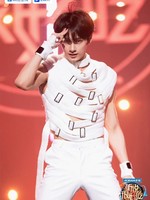 Wen Junhui on 'Psycho' and Seventeen Medley for 'Heard It’s Delicious' Stage