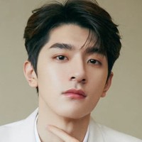 Lin Yi