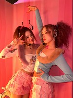 (G)I-DLE's Yuqi Teaches Fans How to Say Shuhua's Viral Catchphrase